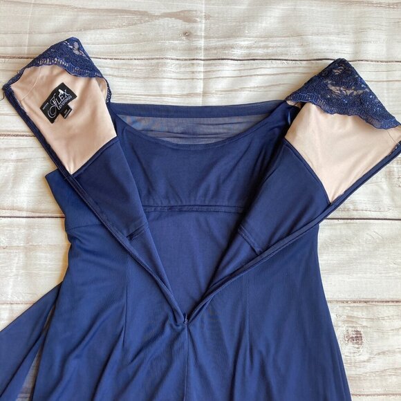 Alex Evenings Illusion Cap Sleeve Long Formal Gown Size 12 Petite - Picture 10 of 10